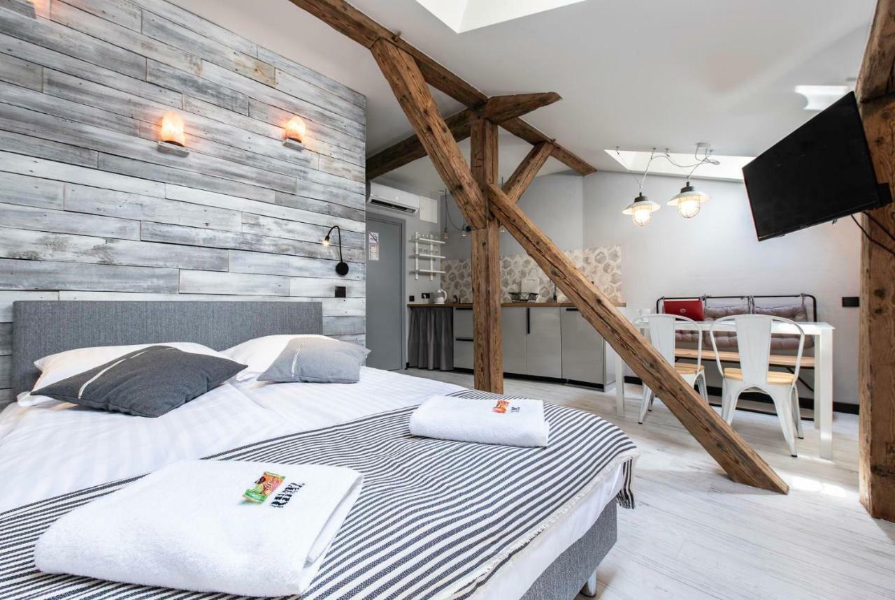 Ruumz Bed & Rest Daire Krasków Dış mekan fotoğraf